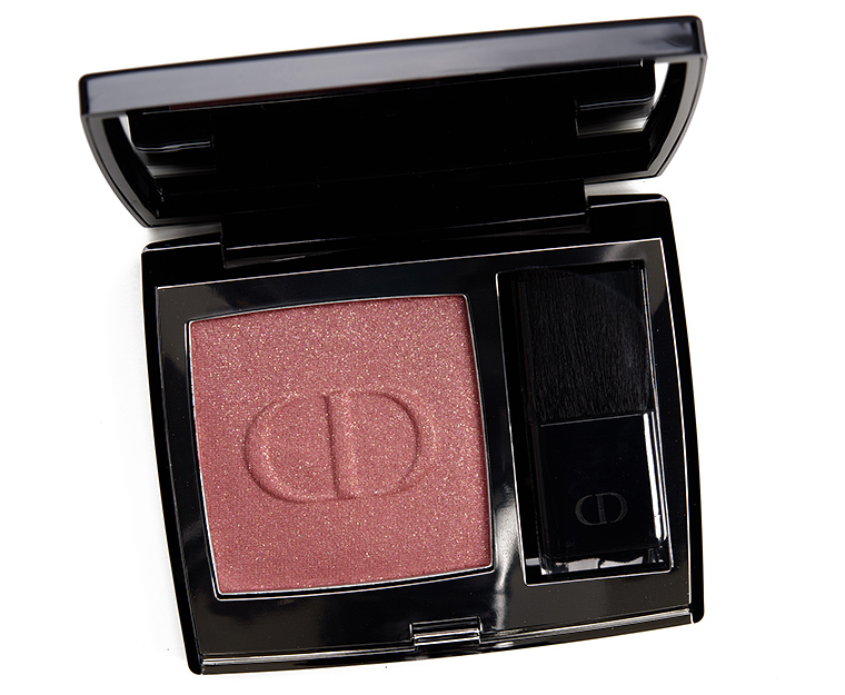<div>Dior Lady Dior (792) Rouge Blush Review & Swatches</div>