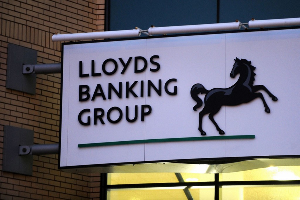 2,500 jobs may be at risk as part of Lloyds shake-up