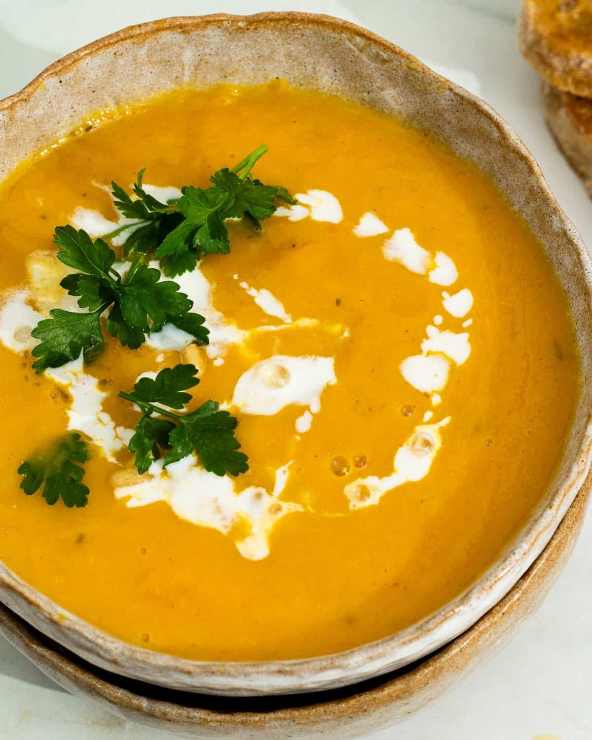 Easy Spiced Carrot and Pumpkin Soup